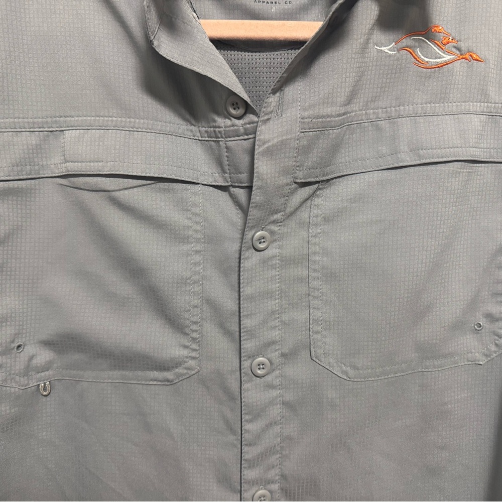 Folded Wing Button Down In Gray - Picture 4 of 7